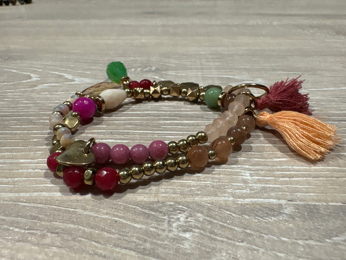 Bracelet multi-rangs bohème perles & pompon